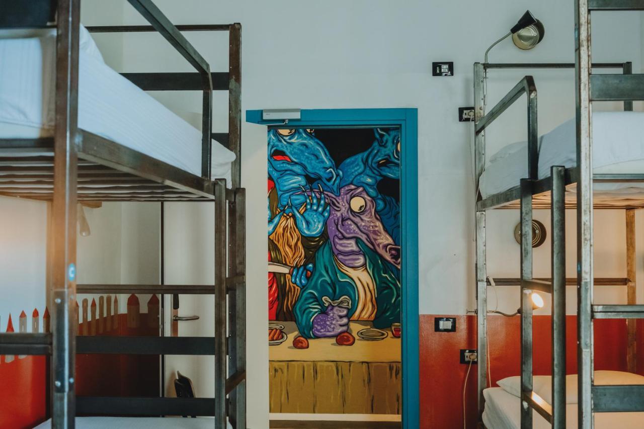 Madama Hostel & Bistrot Milan Exterior photo
