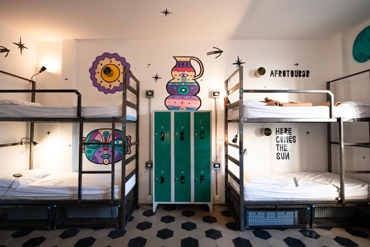 Madama Hostel & Bistrot Milan Exterior photo